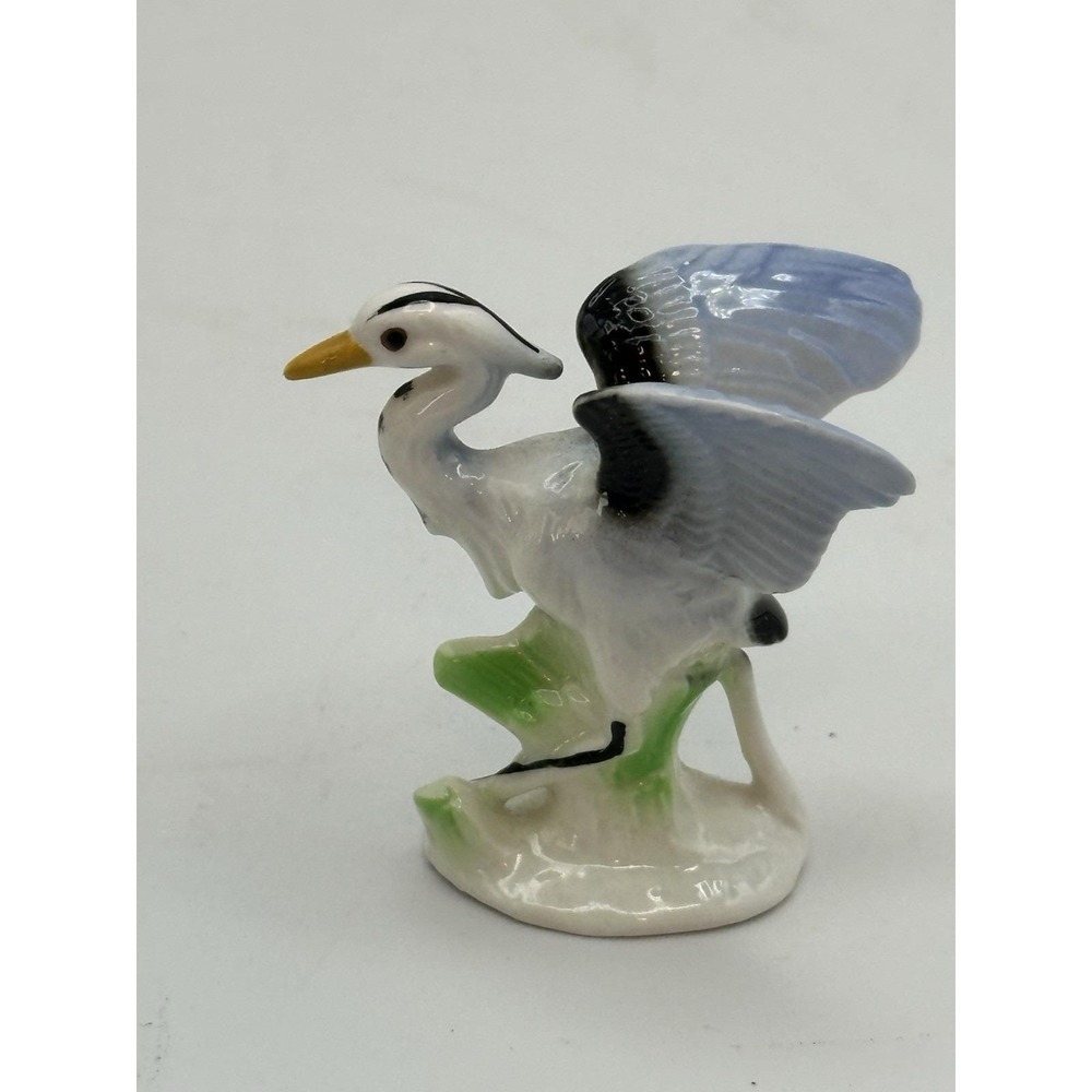 Vintage‎ Sanyo Bone China Bird Figurine Japan Mid Century